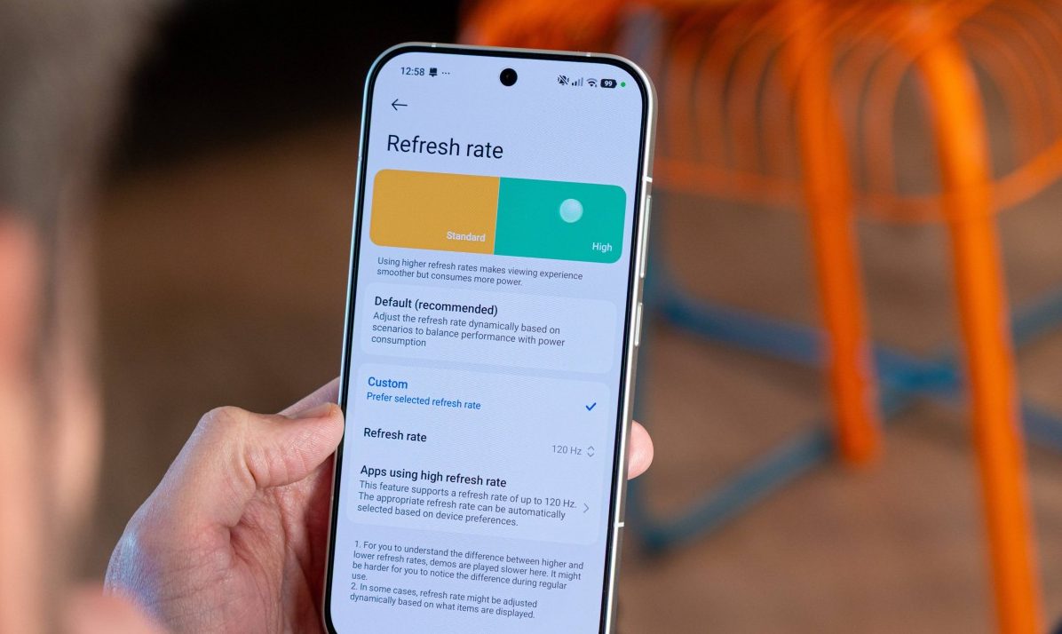 Смартфон Poco F8 Pro: компактнее, мощнее и с телевиком