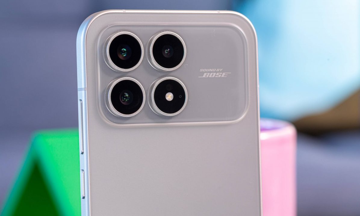 Смартфон Poco F8 Pro: компактнее, мощнее и с телевиком