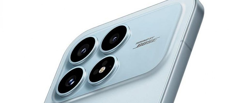 Смартфон Poco F8 Pro с AMOLED экраном и HyperOS 3