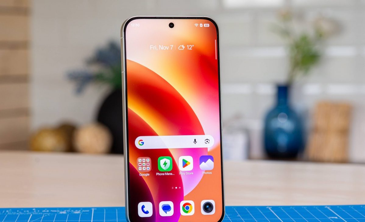 Смартфон Realme GT 8 Pro — камера и дисплей 7000 нит