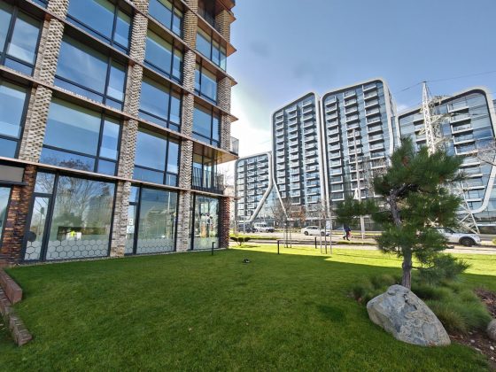 Смартфон Realme GT 8 Pro — камера и дисплей 7000 нит