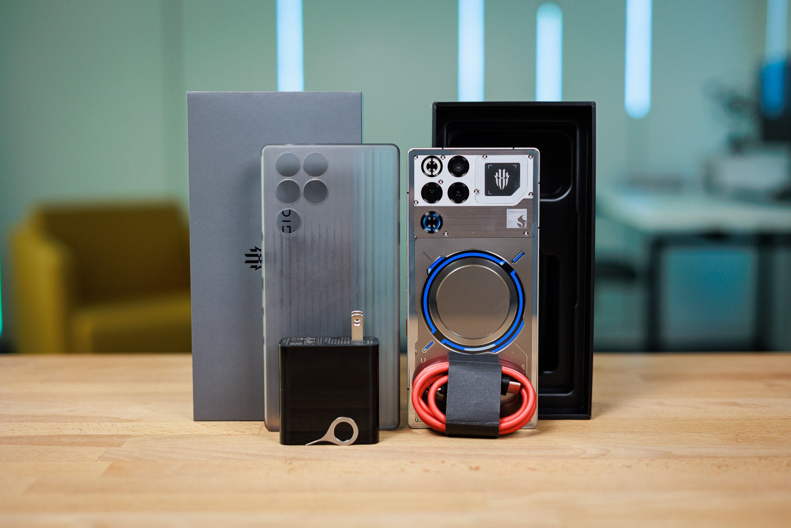 Смартфон RedMagic 11 Pro — гейминг встречает дизайн