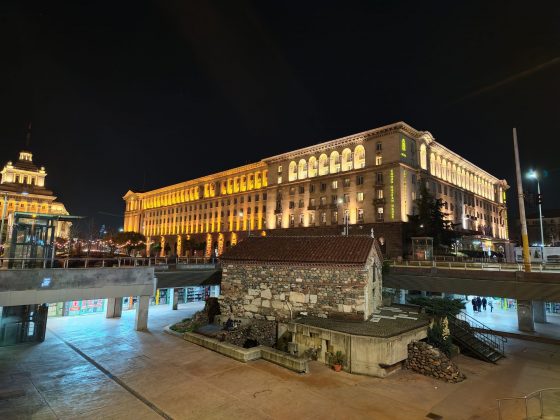 Смартфон RedMagic 11 Pro: игровой флагман с охлаждением