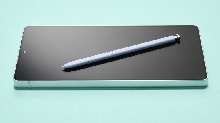 Смартфон Samsung Galaxy S25 Ultra: Android с S Pen