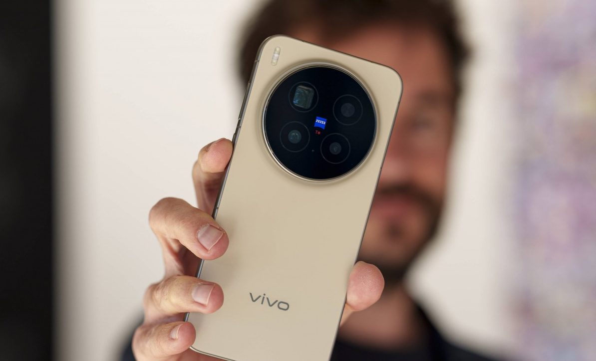 Смартфон vivo X300 Pro: камера, дисплей и OriginOS 6
