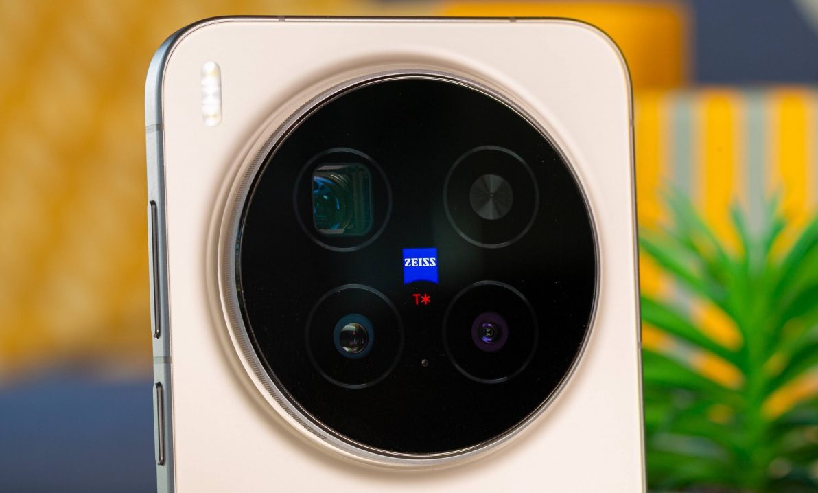 Смартфон vivo X300 Pro: камера, дисплей и OriginOS 6