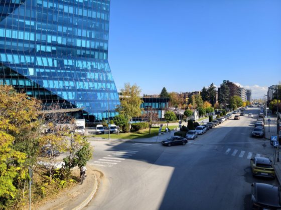 Смартфон vivo X300 Pro: камера, дисплей и OriginOS 6