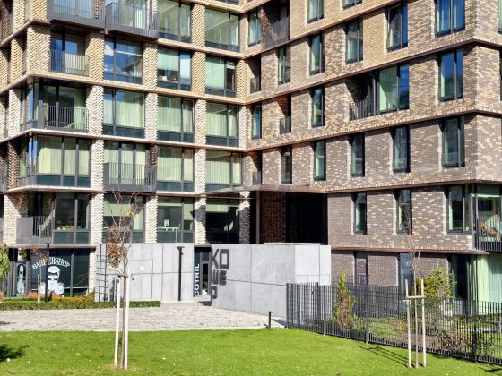 Смартфон vivo X300 Pro: камера, дисплей и OriginOS 6