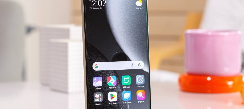 Смартфон Xiaomi 17 Ultra выйдет уже в декабре