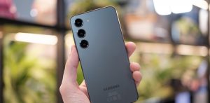 После паузы One UI 8 снова выходит для Galaxy S23 и S24