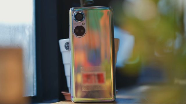 Смартфоны Haeyang 701 и Samtaesung 8: полная цензура