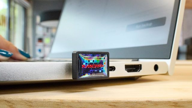 USB-флеш-накопитель SanDisk: «Plug and Stay» до 1 ТБ