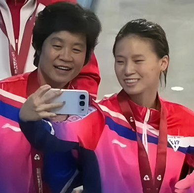 Ужасный дизайн Honor 500: в компании опять не смогли придумать ничего нового картинка Ужасный дизайн Honor 500: в компании опять не смогли придумать ничего нового