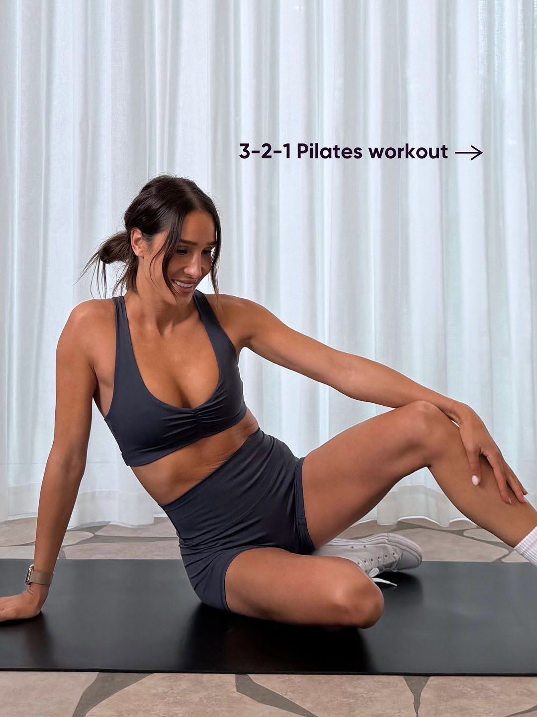 Ваш пилатес — это провал: известный тренер показала тренировку, после которой вы выбросите абонемент в зал картинка Ваш пилатес — это провал: известный тренер показала тренировку, после которой вы выбросите абонемент в зал фото