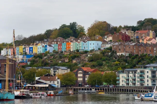 Sigma 20-200mm f/3.5-6.3 DG