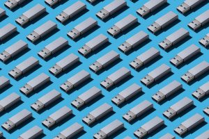 Запустить Linux с флешки — ужасная идея. И вот почему