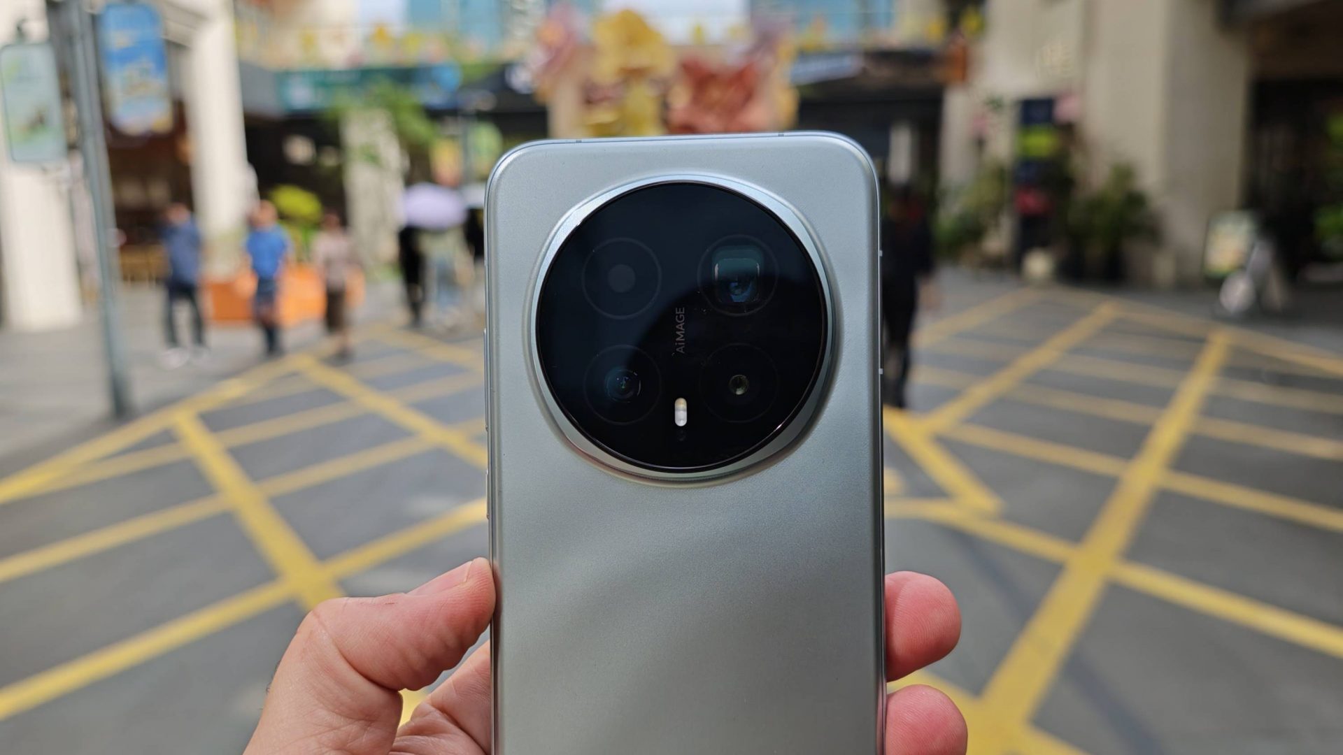 Зря ждали: в камере Honor Magic8 Pro почти ничего нового. Просто поменяли сенсор