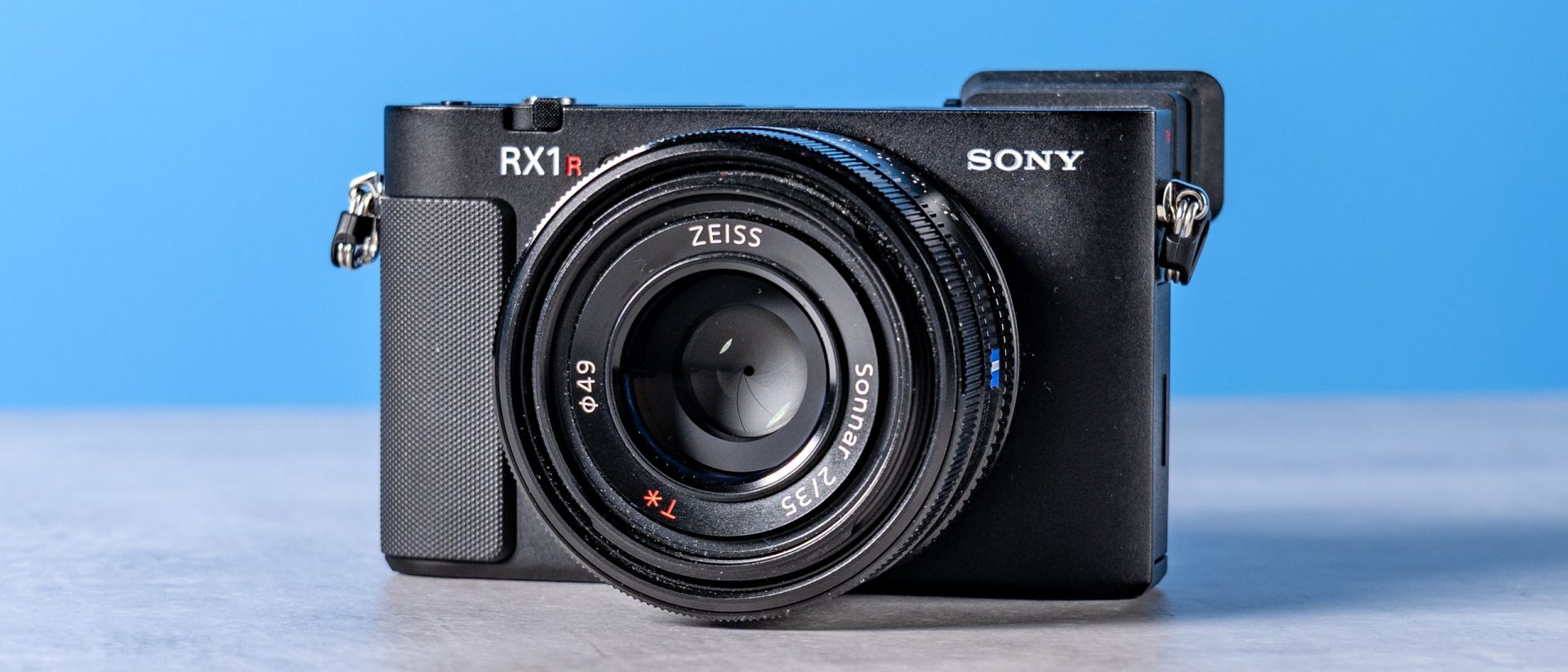 Обзор Sony RX1R III: достойная камера по грабительской цене