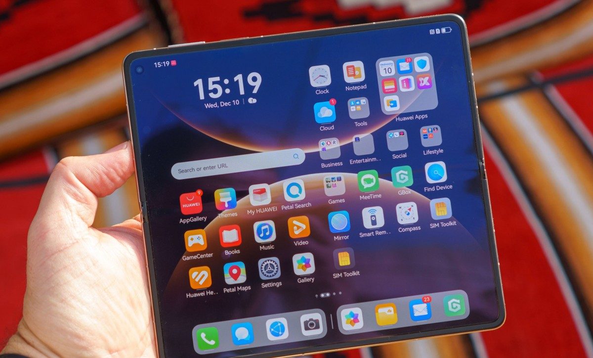 Обзор Huawei Mate X7: складной телефон с большими амбициями картинка Huawei Mate X7