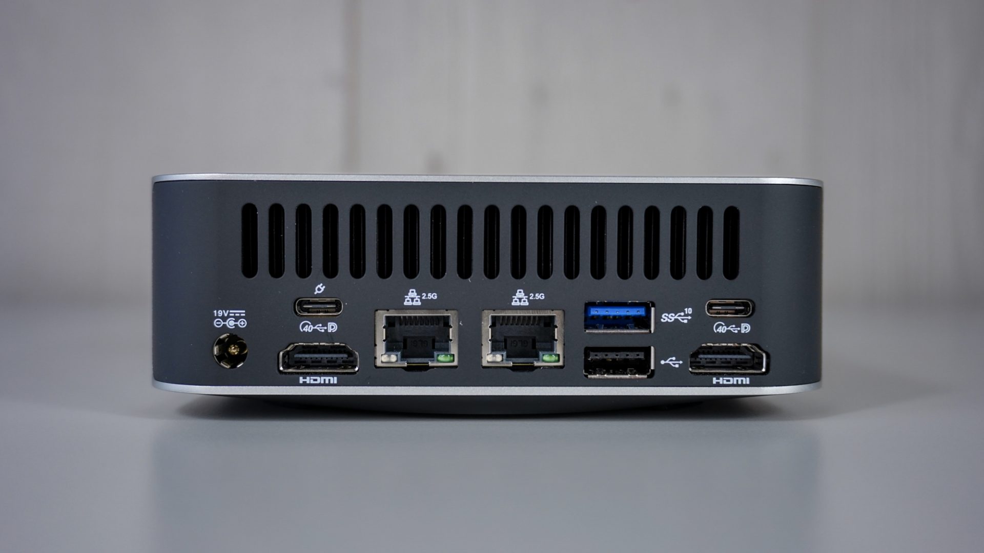 Обзор Geekom A9 Max: невероятно быстрый мини-ПК картинка Geekom A9 Max