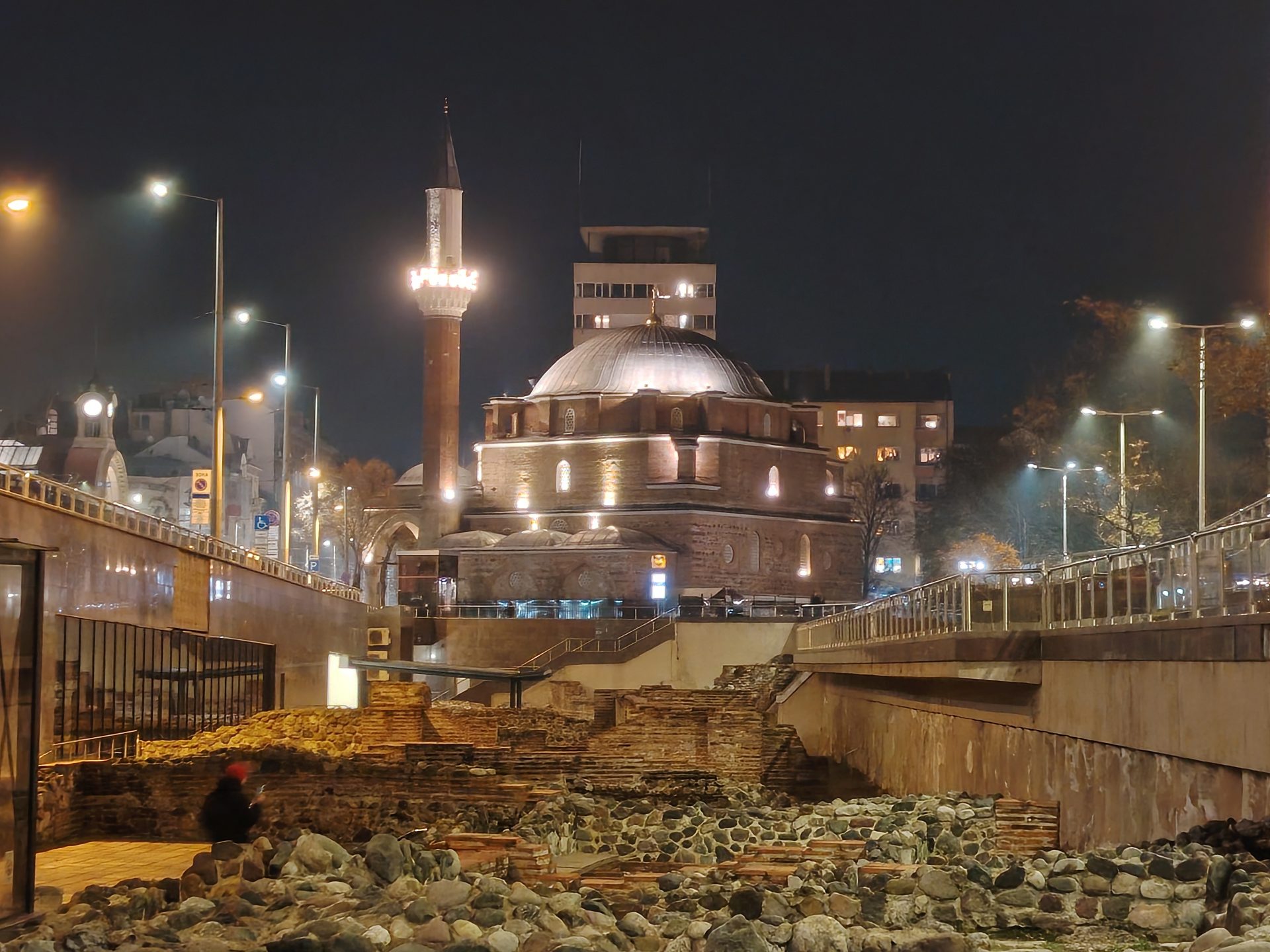 Обзор Honor Magic8 Lite: прочный, долговечный и удобный картинка Обзор Honor Magic8 Lite: прочный, долговечный и удобный фото