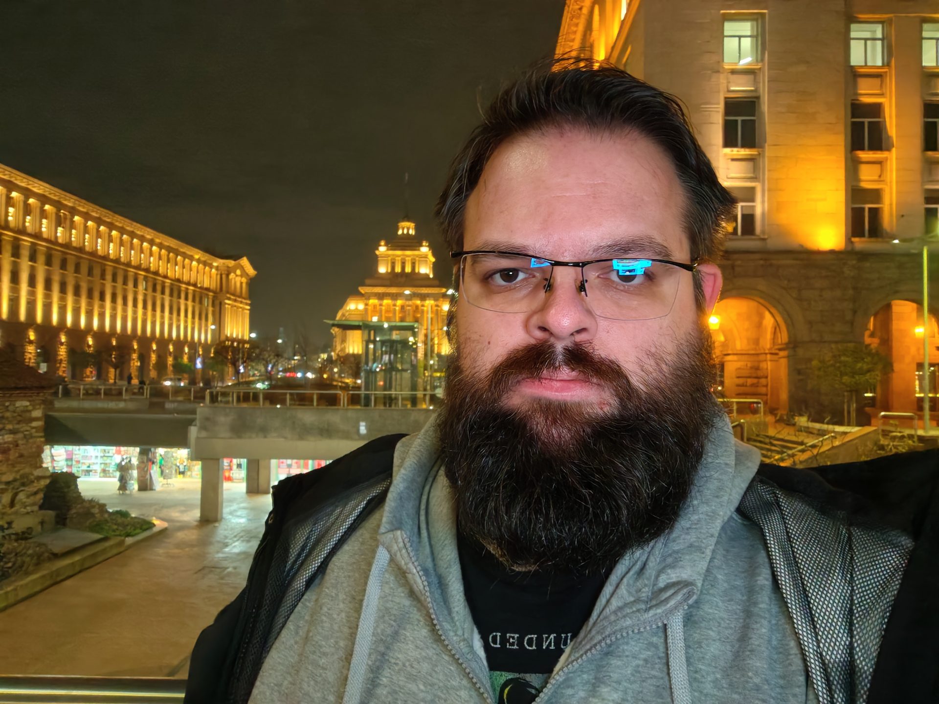 Обзор Honor Magic8 Lite: прочный, долговечный и удобный картинка Honor Magic8 Lite