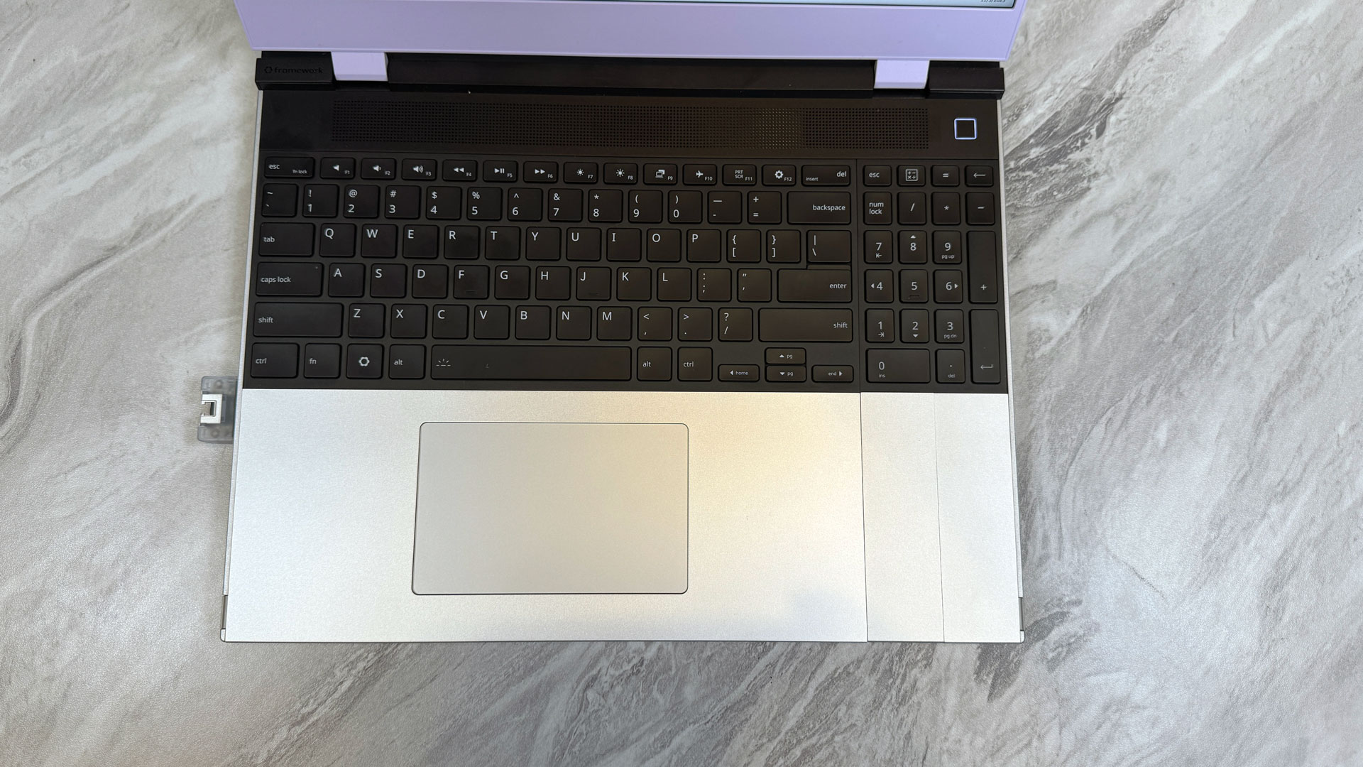 Обзор Framework 16 (RTX 5070): ноутбук с функцией обновления GPU картинка Framework 16 (RTX 5070)