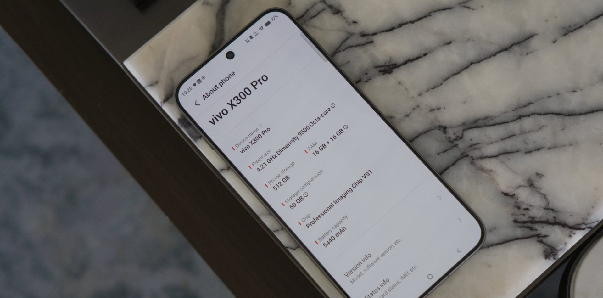 Обзор vivo X300 Pro: один из лучших камерофонов 2025 года картинка vivo X300 Pro