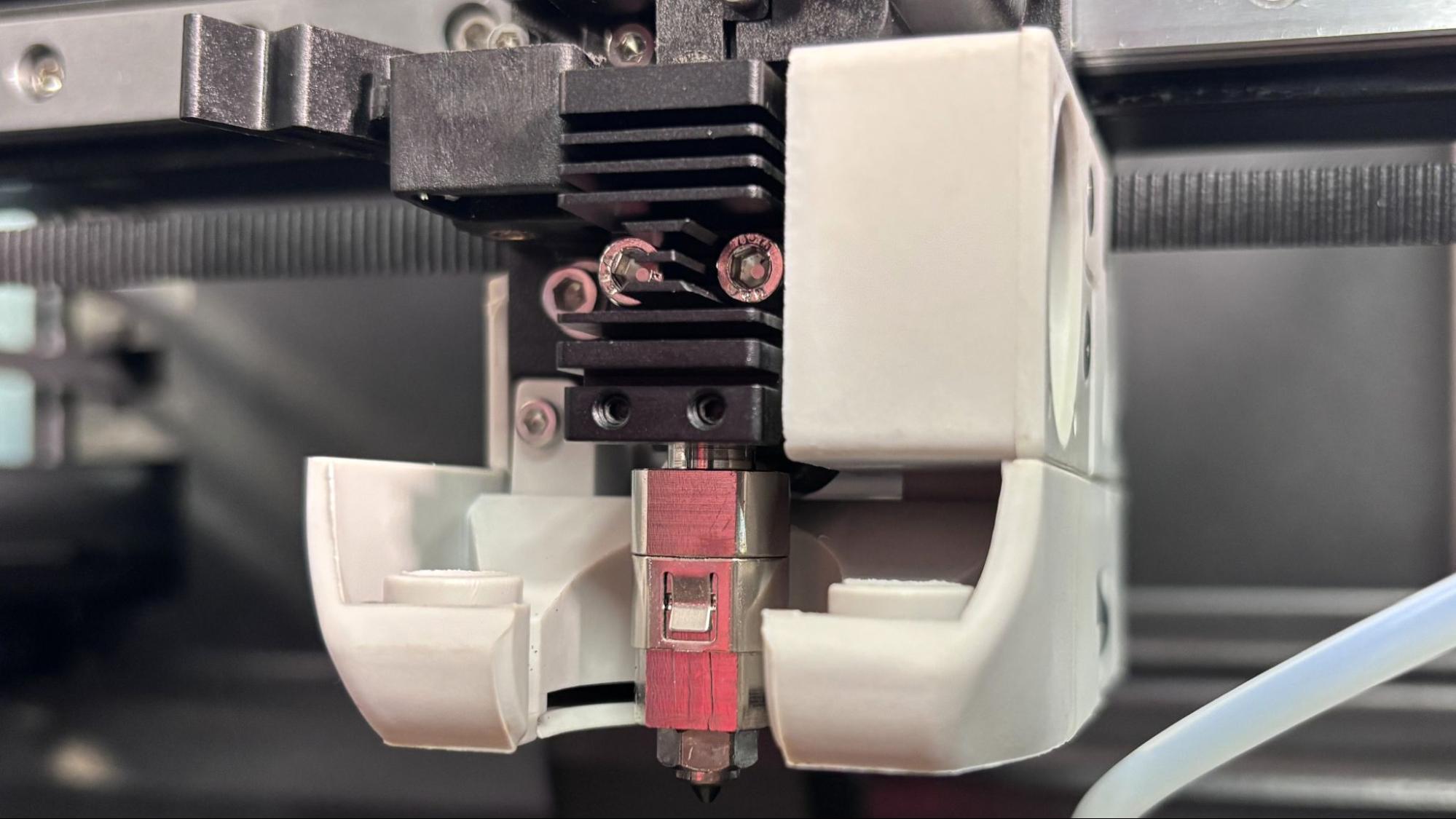 Обзор QIDI Q2: отличный принтер для работы при высоких температурах картинка 3D-принтер QIDI Q2: мощный для температур | DGL.RU