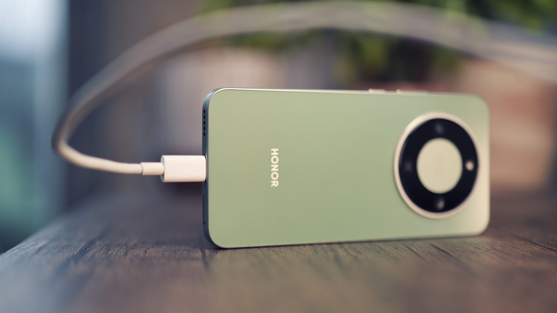 Обзор Honor Magic 8 Lite: чемпион по времени автономной работы картинка Honor Magic 8 Lite