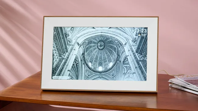 Обзор Pexar Starlight: инновационная фоторамка с подсветкой сзади картинка Pexar Starlight