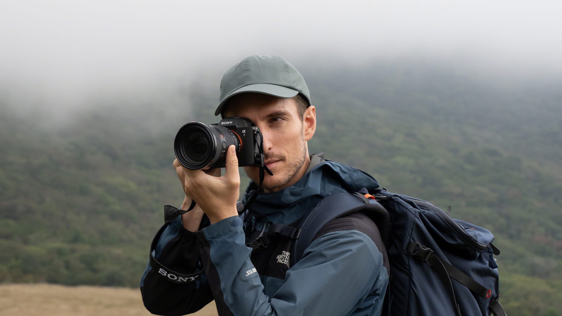 AI-фишки в новой Sony A7 V — это ошибка. За что просят 288 тысяч