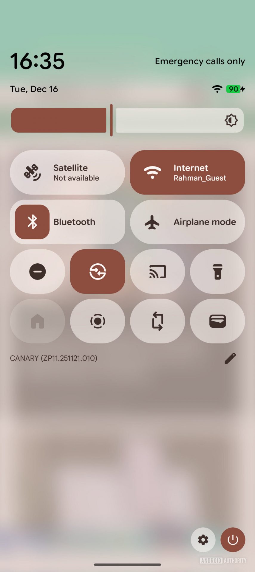 Android запускает суперцентр для всех спутниковых приложений картинка Android добавляет спутниковую связь | DGL.RU