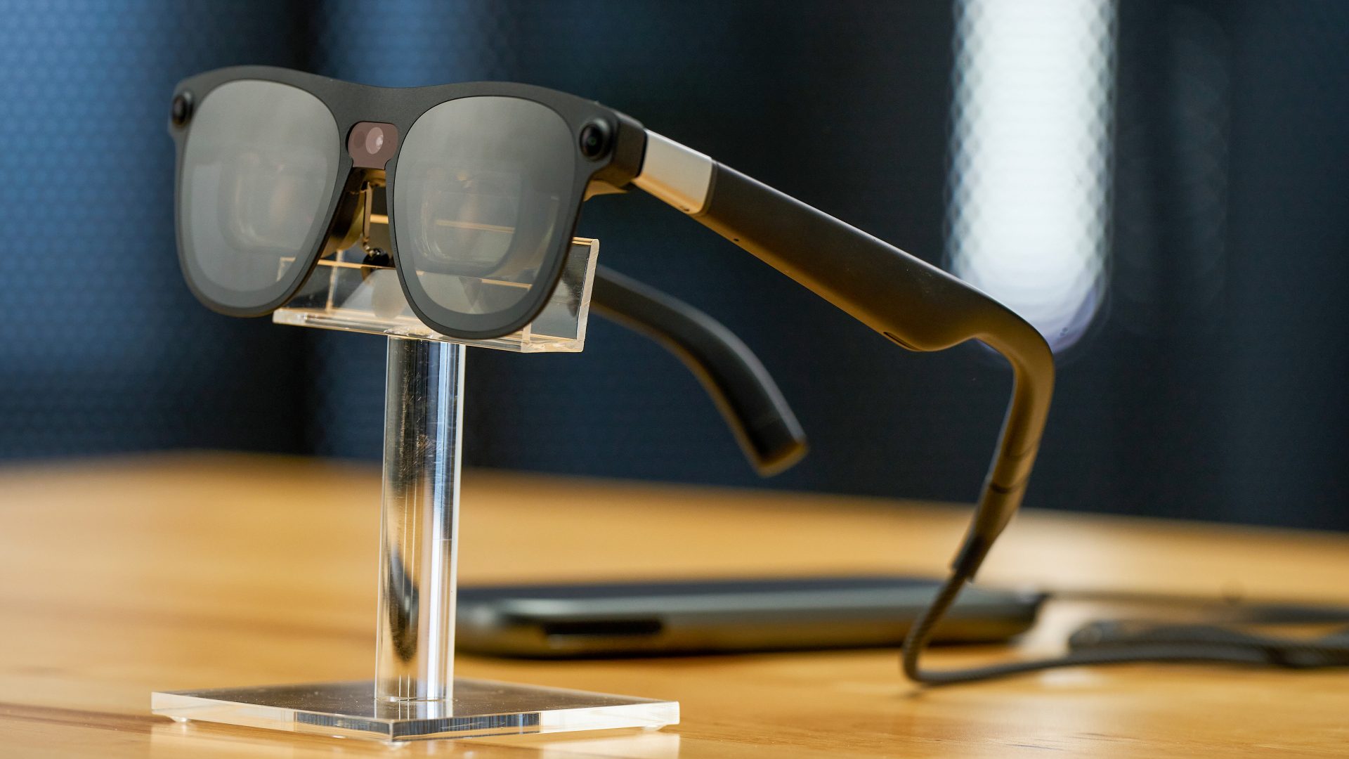 Android XR снова вызвал вопросы — Google усложняет будущее смешанной реальности картинка Android XR снова вызвал вопросы — Google усложняет будущее смешанной реальности