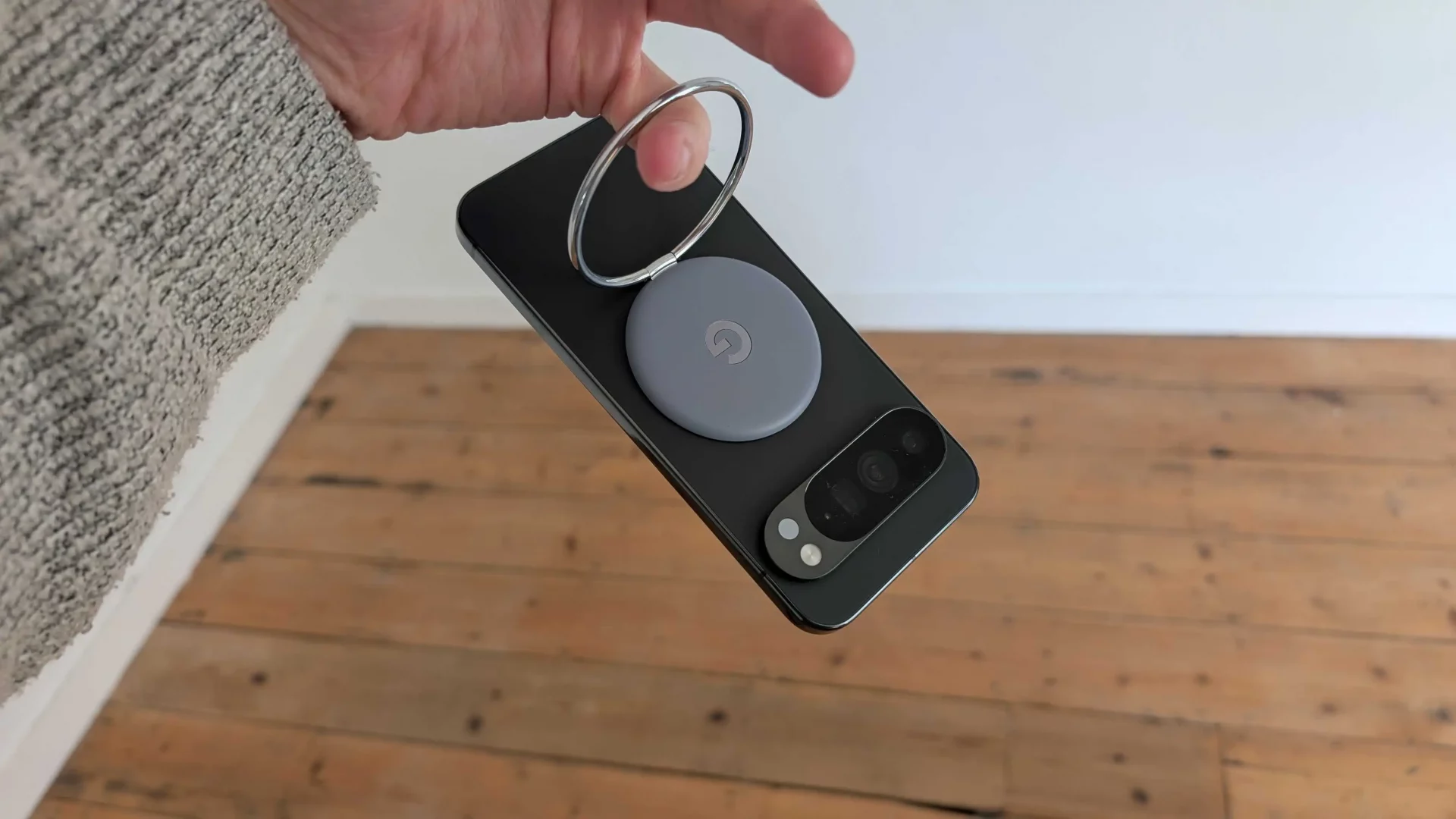 Apple совершила глупую ошибку с iPhone 16e. Теперь придется все исправлять в iPhone 17e картинка Apple вернет MagSafe в iPhone 17e: что известно | DGL.RU