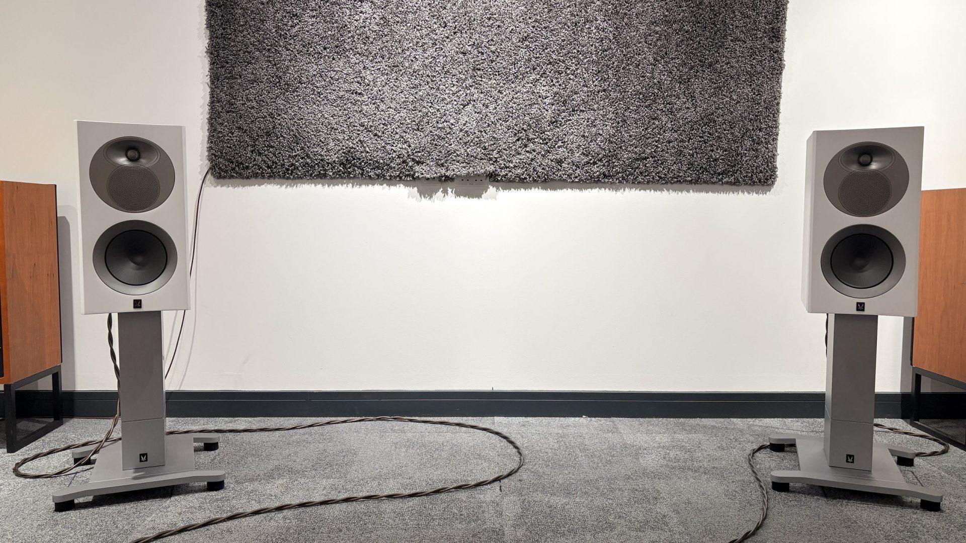 Обзор Arendal 1528 Bookshelf 8: норвежские колонки бросают вызов лидерам класса