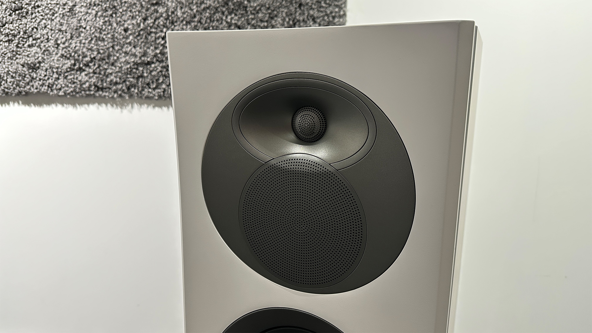 Обзор Arendal 1528 Bookshelf 8: норвежские колонки бросают вызов лидерам класса картинка Arendal 1528 Bookshelf 8 — мощные колонки | DGL.RU