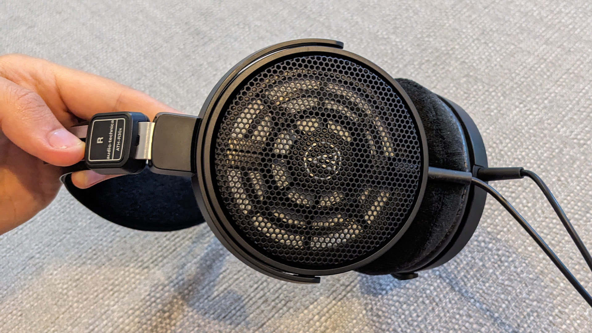 Audio-Technica ATH-R30x — доступные наушники | DGL.RU