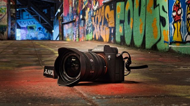 Беззеркальная камера Sony A7 V: новый стандарт | DGL.RU