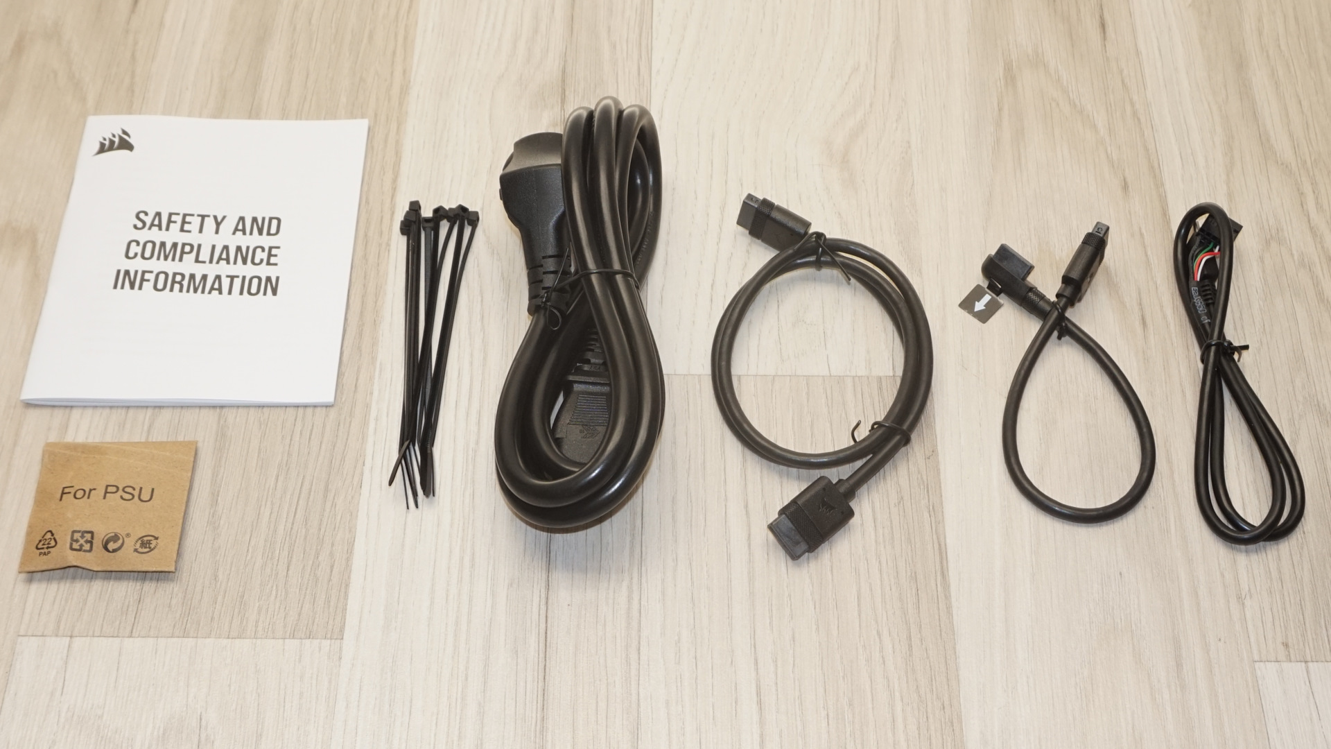 Обзор блока питания Corsair HX1000i SHIFT 1000W картинка Блок питания Corsair HX1000i SHIFT 1000W | DGL.RU