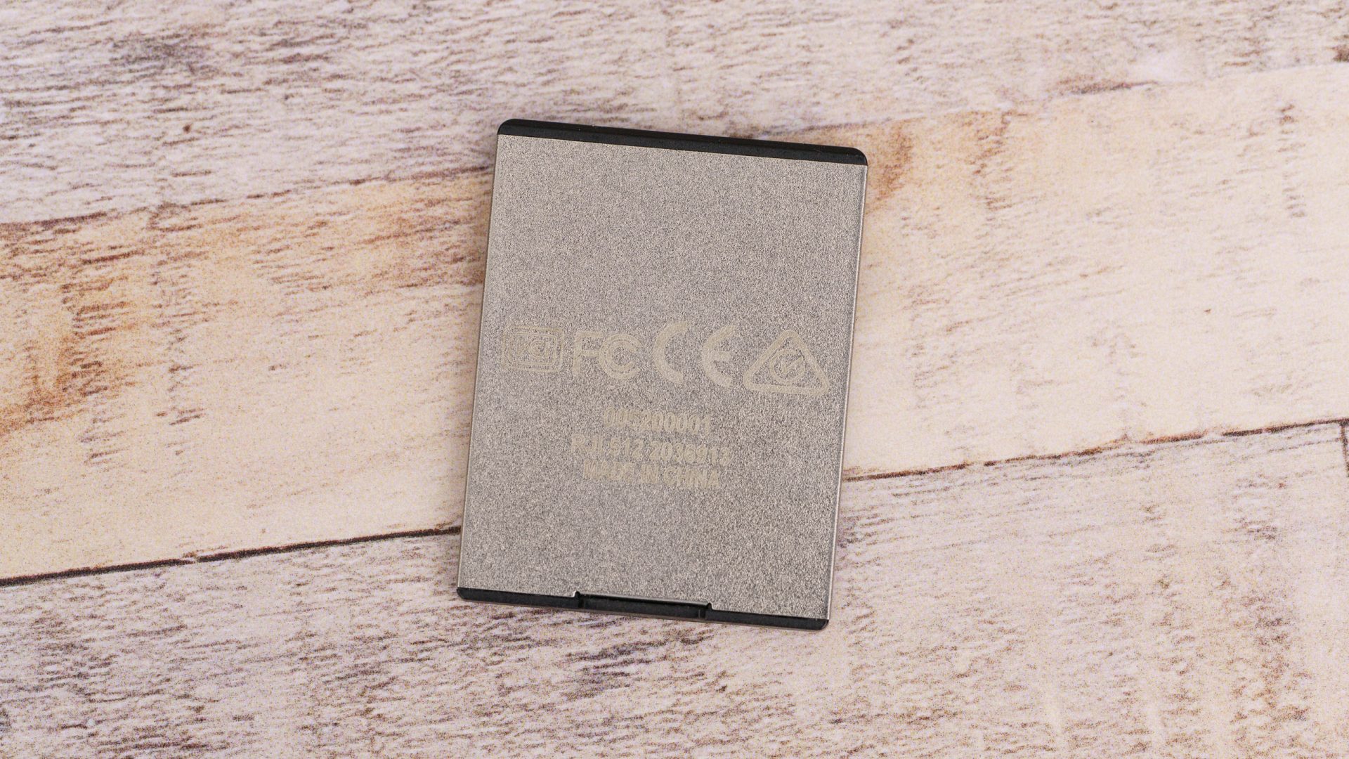 Обзор Lexar Professional CFexpress Type B Gold Series: запись 4K-видео без проблем картинка CFexpress Type B Gold Series: карта памяти | DGL.RU