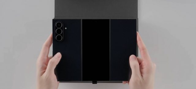 Дефицит Galaxy Z TriFold: смартфоны разлетаются | DGL.RU1 Дефицит Galaxy Z TriFold: смартфоны разлетаются | DGL.RU