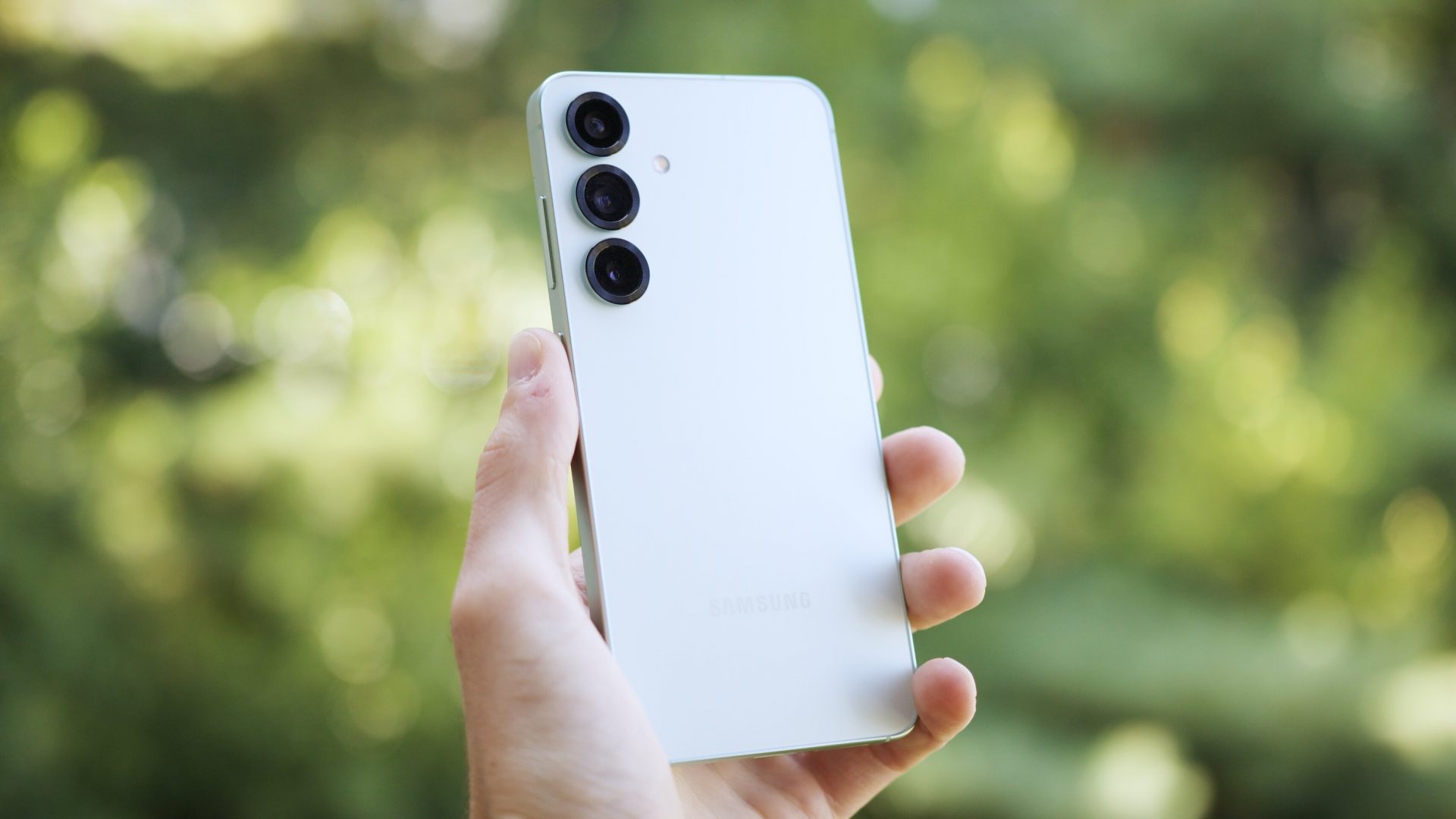 Дизайн Galaxy S26: Samsung копирует сама себя | DGL.RU