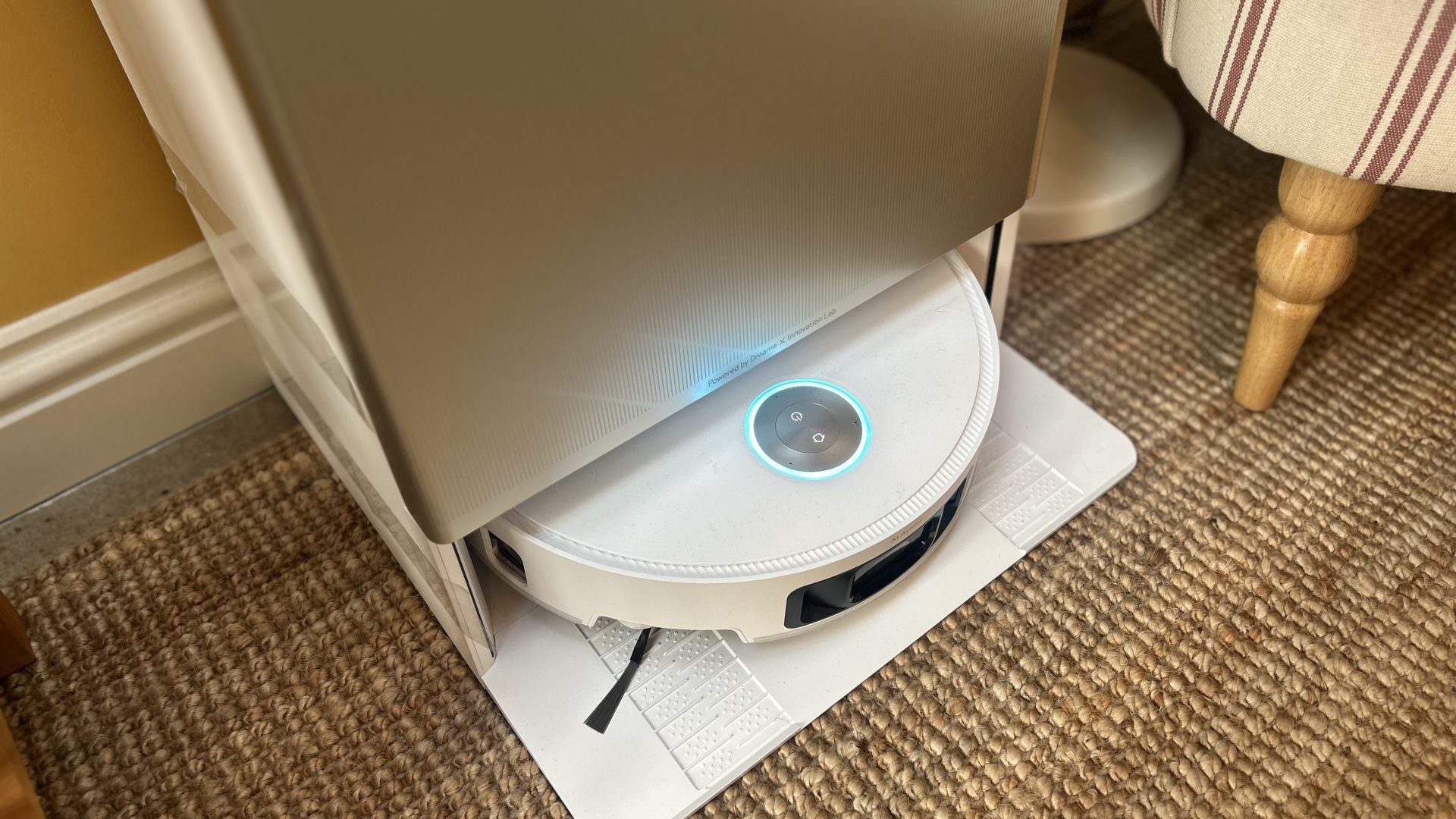 Обзор Xiaomi Dreame Matrix10 Ultra: новый стандарт для премиальных роботов-пылесосов картинка Dreame Matrix10 Ultra: лучший робот-пылесос | DGL.RU