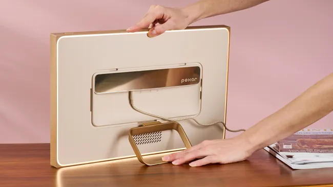 Обзор Pexar Starlight: инновационная фоторамка с подсветкой сзади картинка Pexar Starlight