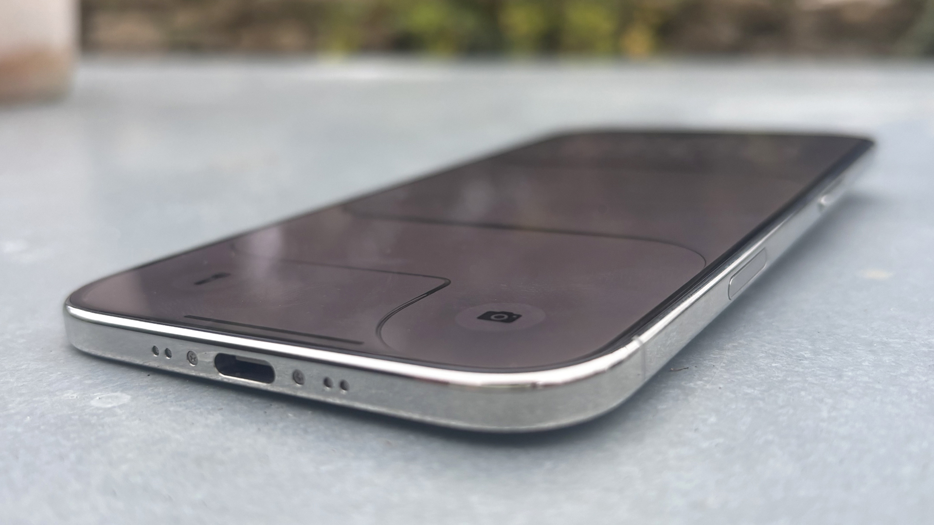 Фатальная ошибка Apple: как провал iPhone Air похоронил целую категорию смартфонов