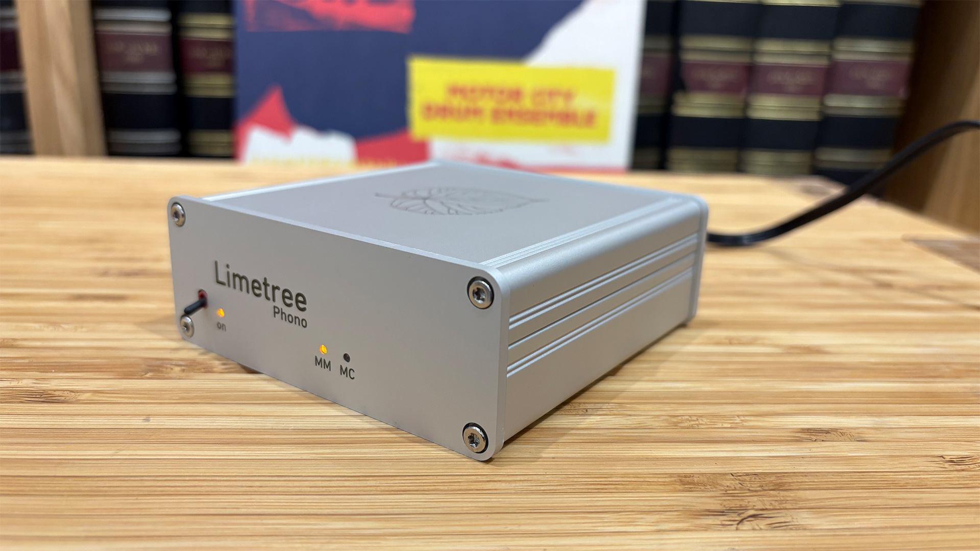 Обзор Lindemann Limetree Phono II: фонокорректор с подвижным магнитом картинка Фонокорректор Lindemann Limetree Phono II | DGL.RU