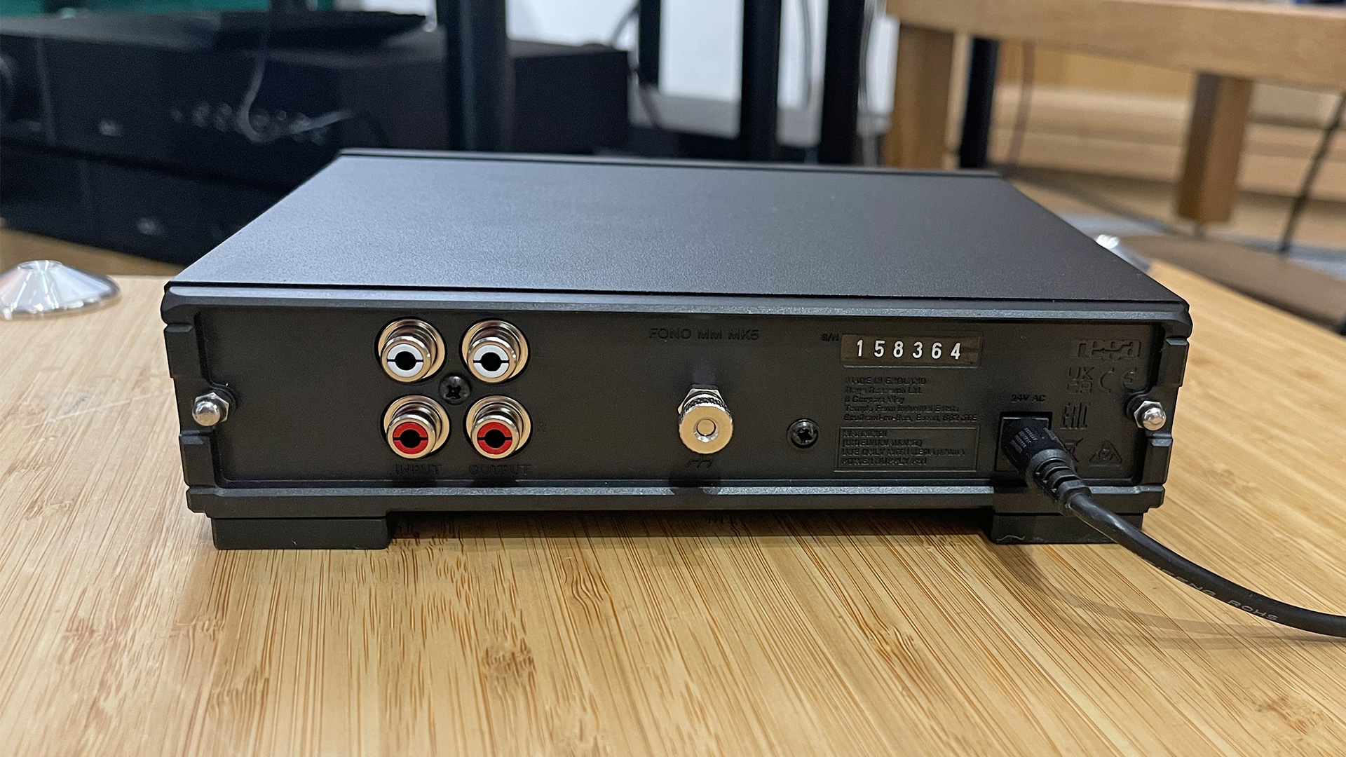 Обзор Rega Fono MM Mk5: по-прежнему любимый фонокорректор картинка Фонокорректор Rega Fono MM Mk5 — топ-выбор | DGL.RU