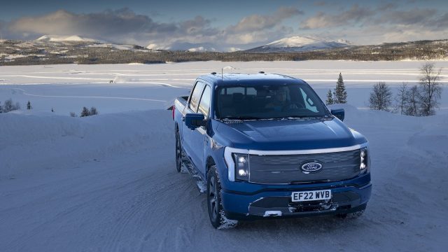 Ford прекращает выпуск авто F-150 Lightning | DGL.RU1 Ford прекращает выпуск авто F-150 Lightning | DGL.RU