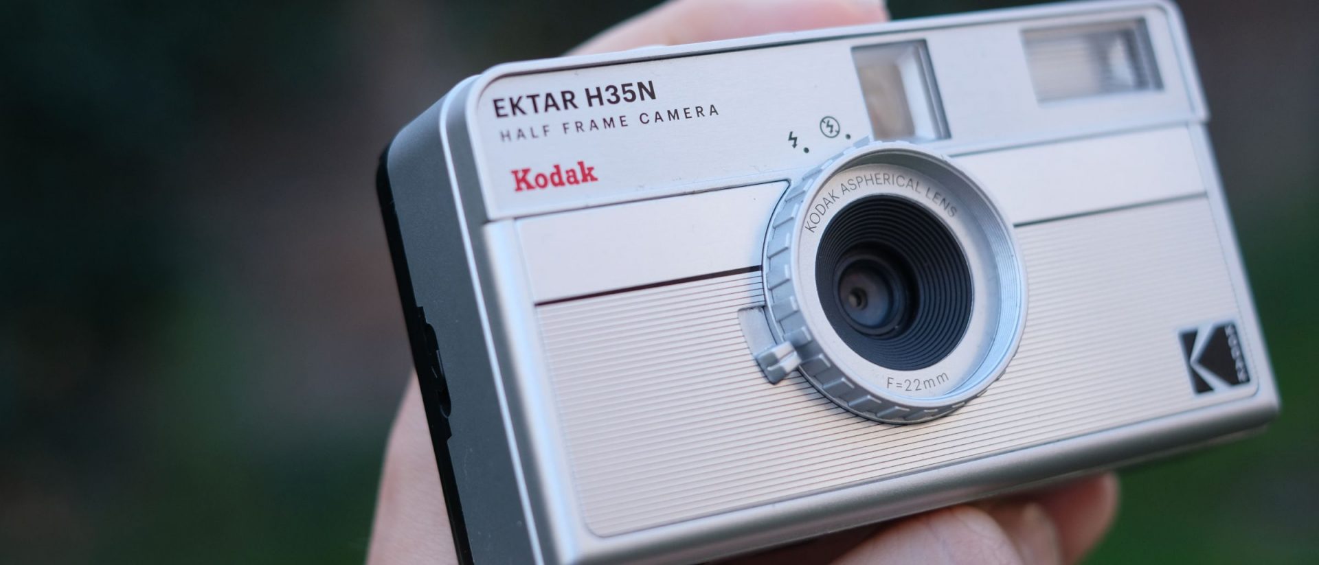 Обзор Kodak Ektar H35N: стеклянная линза меняет всё